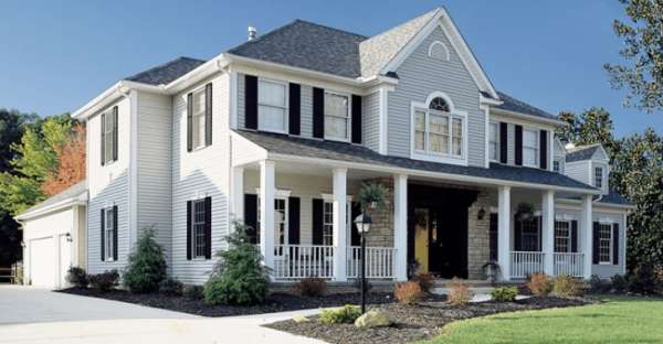 Gentek Siding Line Universal Steel Siding showcase home.
