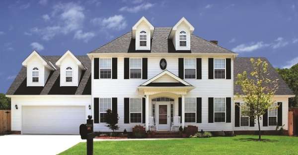 Gentek Aurora II Vinyl Siding showcasing a beautiful home outdoors.