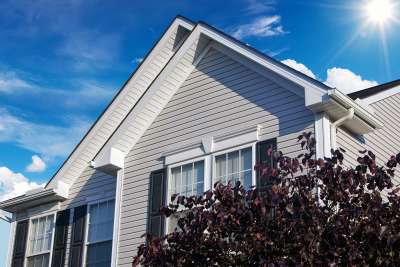Gentek Vinyl Soffit & Vertical Siding
